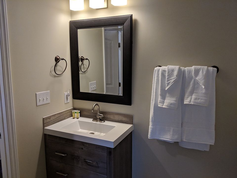 1st image of 24 Ian River Dr