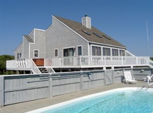 96 Spindrift Trl, Southern Shores, NC 27949