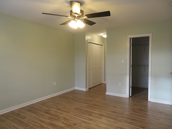 5th image of 216 Sweetgum Cir