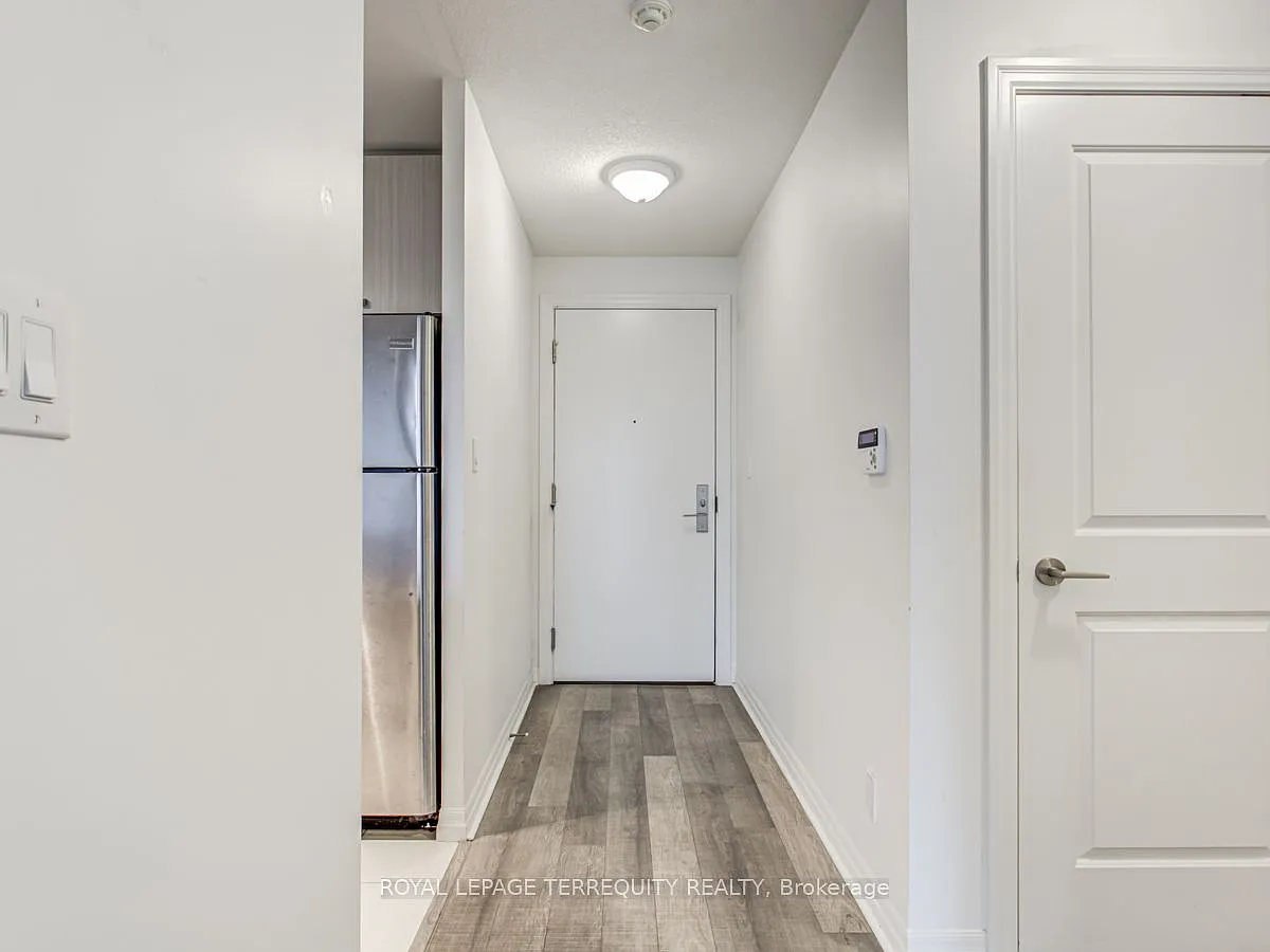 1 bed, $2,100 — Photo 2