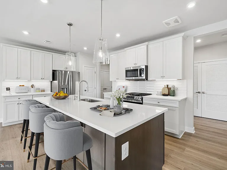 1611 Potomac Shores Pkwy #401 — Photo 49