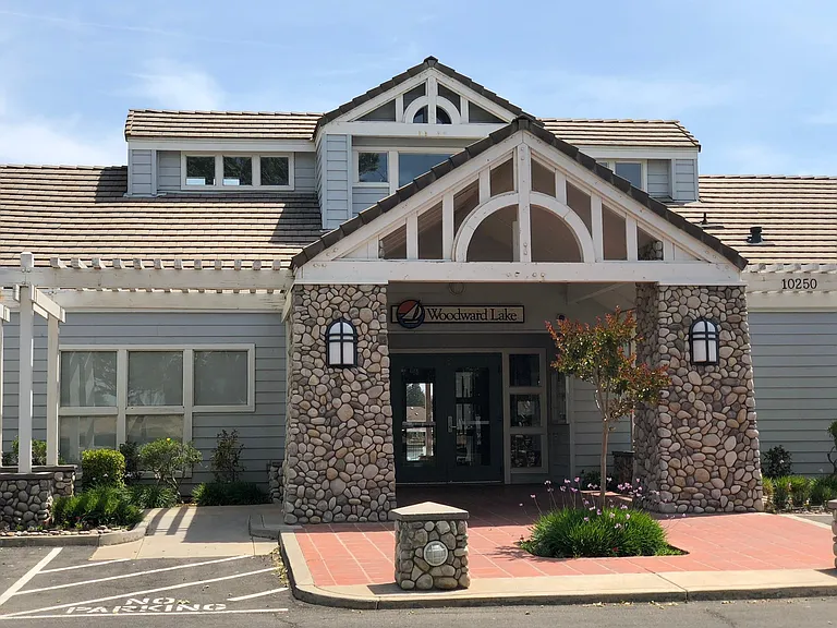 Woodward Lake club house