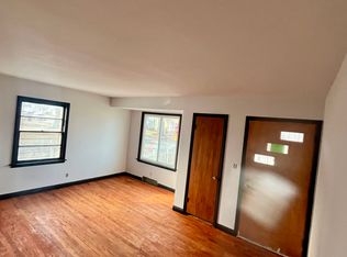 1800 24th Ave, Moline, IL 61265