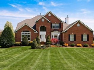 103 Beaufort Rd, Bloomsbury, NJ 08804