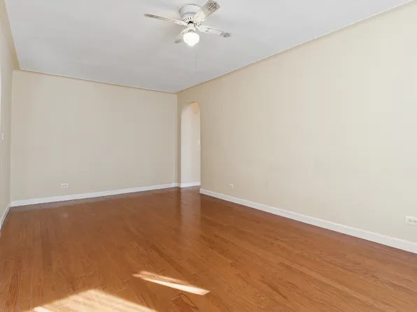 110-31 73rd Road image 2 of 10