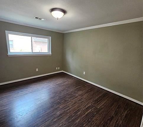 5th image of 2806R Colonial Dr