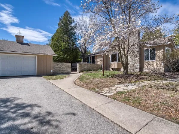 10471 Town Line Dr, Sister Bay, WI 54234