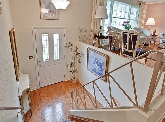 3rd image of 1631 Kingston Ln