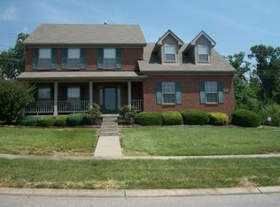 9815 Long Rifle Ln, Louisville, KY 40291