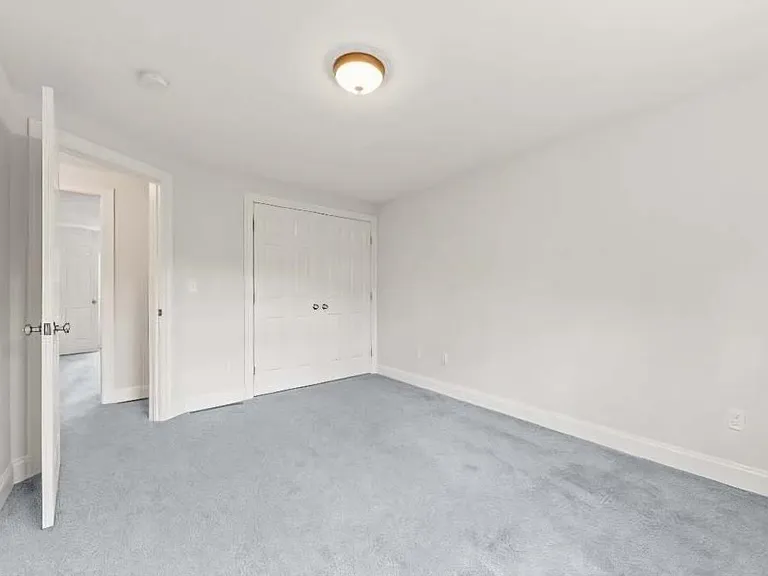 723 County St — Photo 18