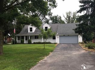 1390 W Sterns Rd, Temperance, MI 48182