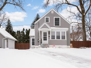 10822 Xerxes Ave S, Bloomington, MN 55431