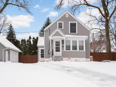 10822 Xerxes Ave S, Bloomington, MN, 55431