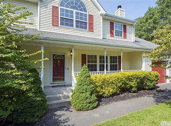 2nd image of 12 Messina Ave