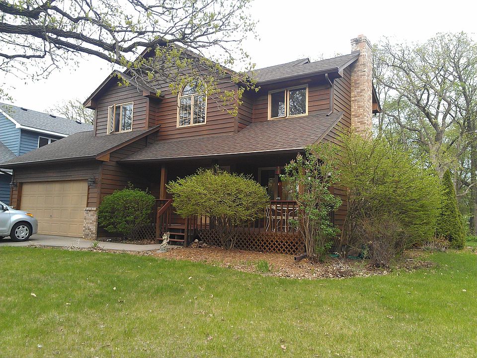 1st image of 219 Revere Ln N