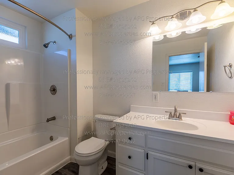 519 N Daisy Ave — Photo 23