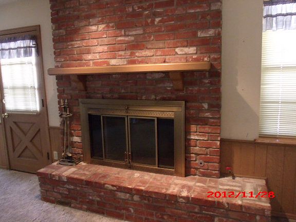 2nd image of 118 Moore Ave