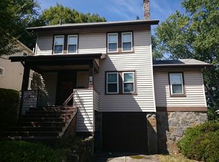 160 Russett Rd, West Roxbury, MA 02132