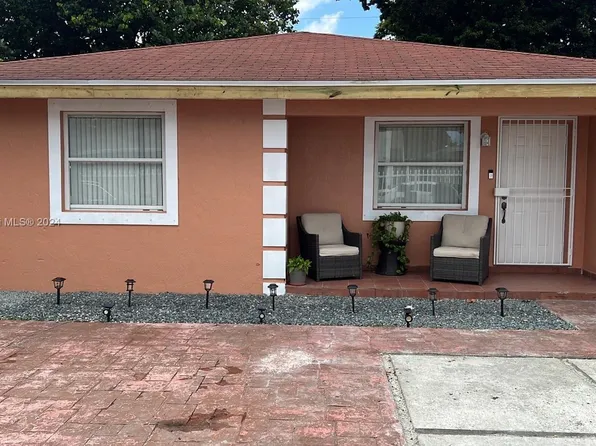 1757 NW 66th St, Miami, FL 33147