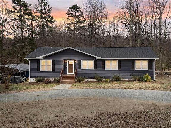 2nd image of 6573 Monnett Rd