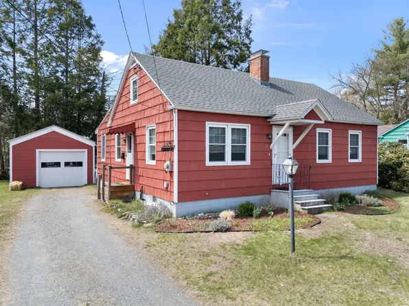 51 Parkside Avenue, Brattleboro, VT 05301