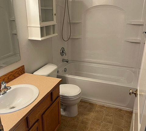 5th image of 6349 W Trestle St #1