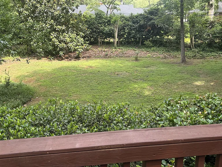 731 Ashmeade Rd — Photo 4