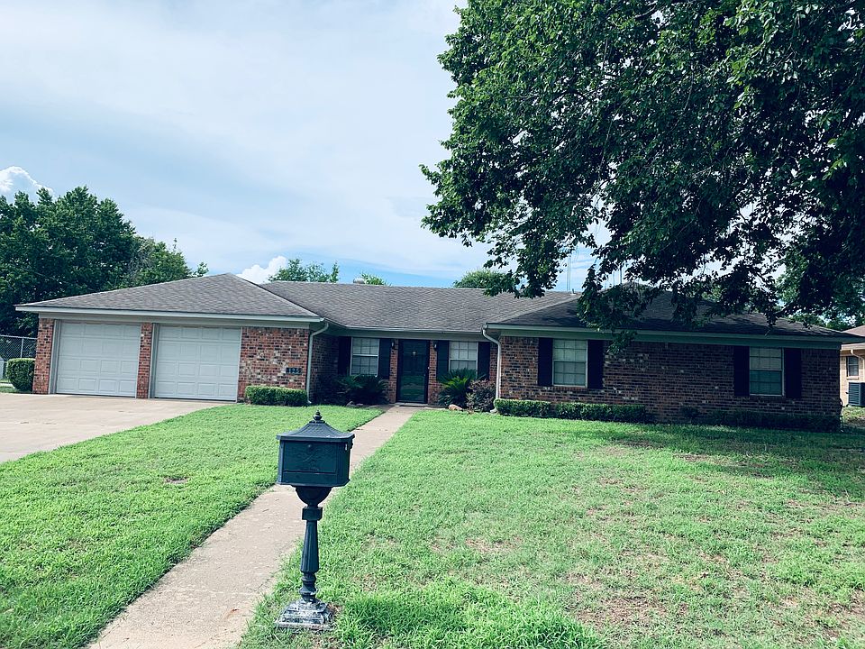 1st image of 125 Briarmeadow Dr
