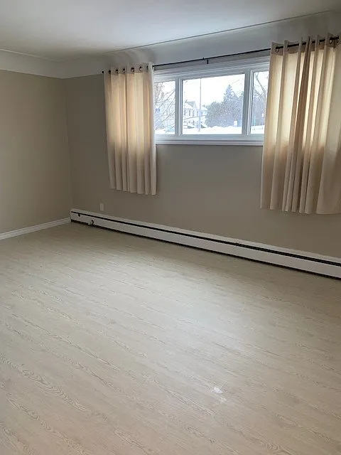 1 Meyer Drive Guelph — Photo 2