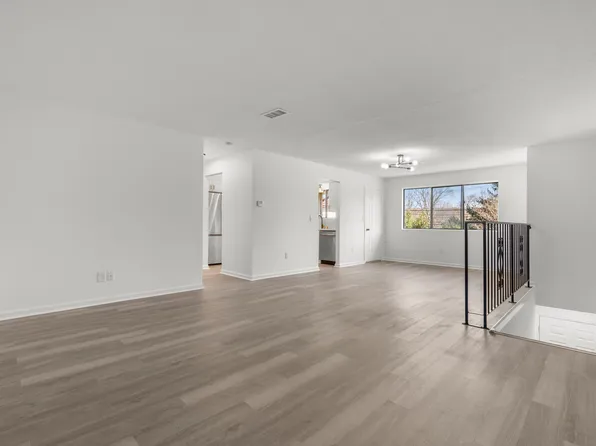 55 Thompson Street APT 13C, East Haven, CT 06513