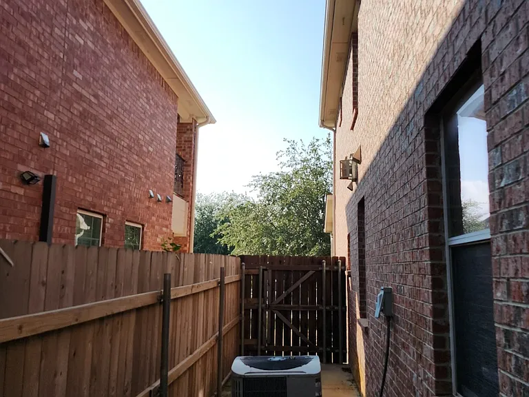 232 Seva Ct — Photo 21