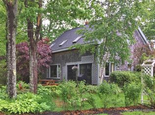 21 Cottontail Ln, Lamoine, ME 04605