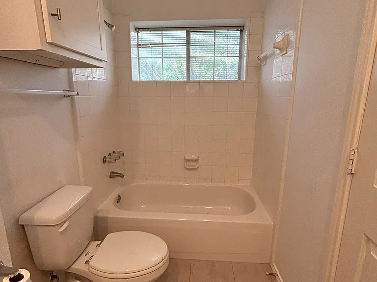 3022 Silver Springs Ln — Photo 17