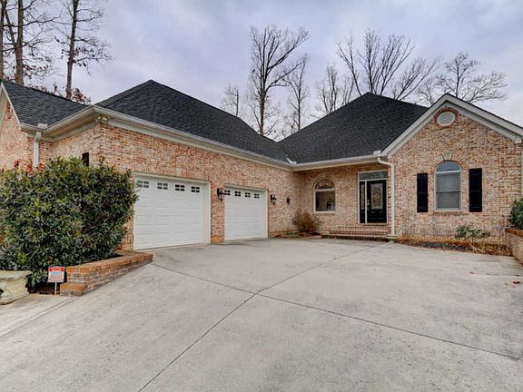 4th image of 200 Timber Cir