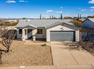 104 Buckskin Dr, Huachuca City, AZ 85616