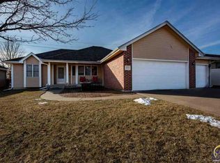 4015 SW Moundview Dr, Topeka, KS 66610