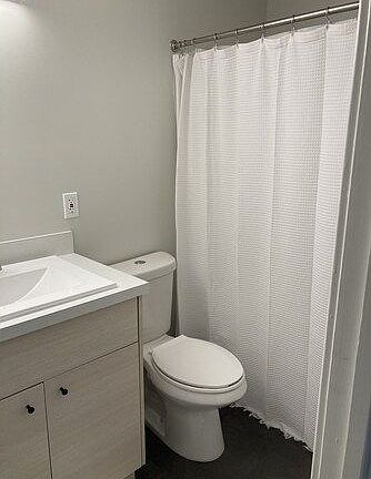 2nd image of 1223 N 9th St APT 105