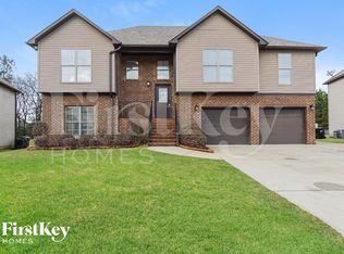 5179 Meadow Lake Cir, Bessemer, AL 35020