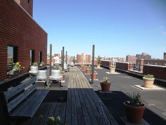 Rented by Prime Realty | media 31