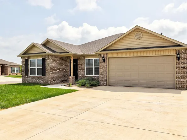 440 Fox Den Dr, Newcastle, OK 73065