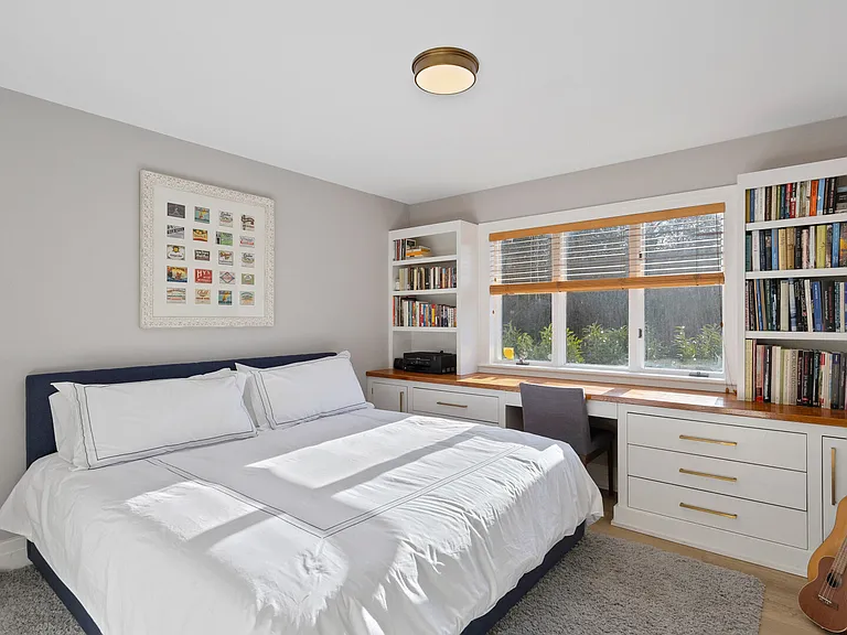 44 Greenleaf Ln — Photo 33