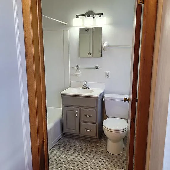 12 N Hanover St #2 — Photo 6