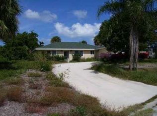 2133 NE Tropical Way, Jensen Beach, FL 34957