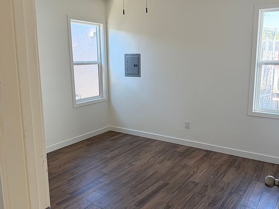 4th image of 1715 Cherry Ave APT 6
