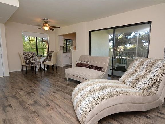 livingroom/ dining area
