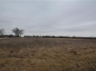 S Hess Rd, Harrisonville, MO 64701