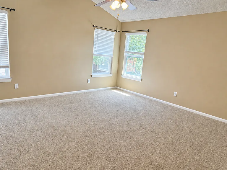 2600 Crepe Myrtle Dr — Photo 13
