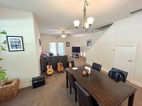 4th image of 2508 SW 35th Pl APT 138