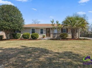 1012 Briarcliff Rd, Warner Robins, GA 31088