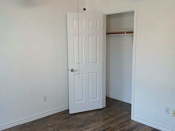 3rd image of 2901 Don Hill Ln